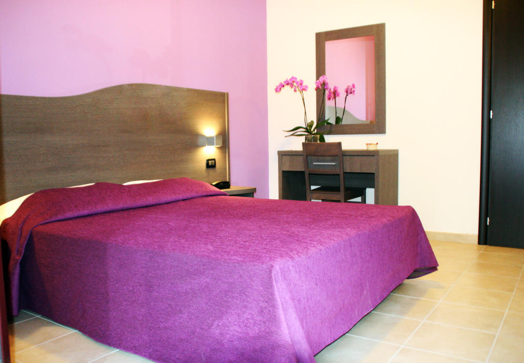 Hotel Leon D'Oro Castel Frentano Luaran gambar