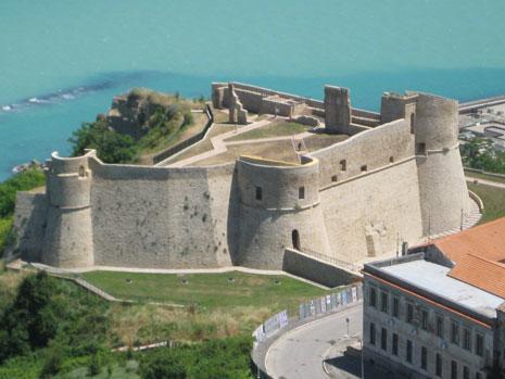 Hotel Leon D'Oro Castel Frentano Luaran gambar